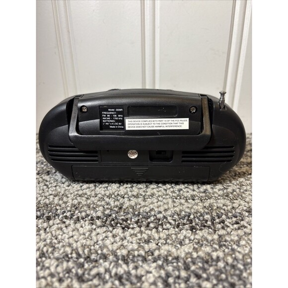 Set of 2 VTG LIFELONG Mini Baby Boom Box AM/FM Portable Radio Tested & Works - Picture 5 of 16